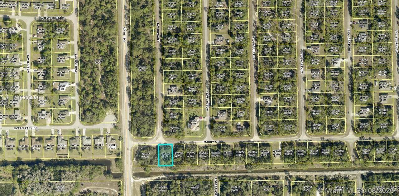 2400 Mabry - Photo 1