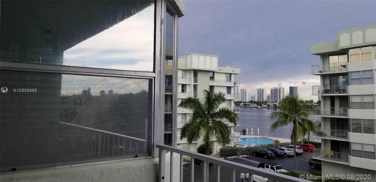 16565 26th Ave - Photo 1