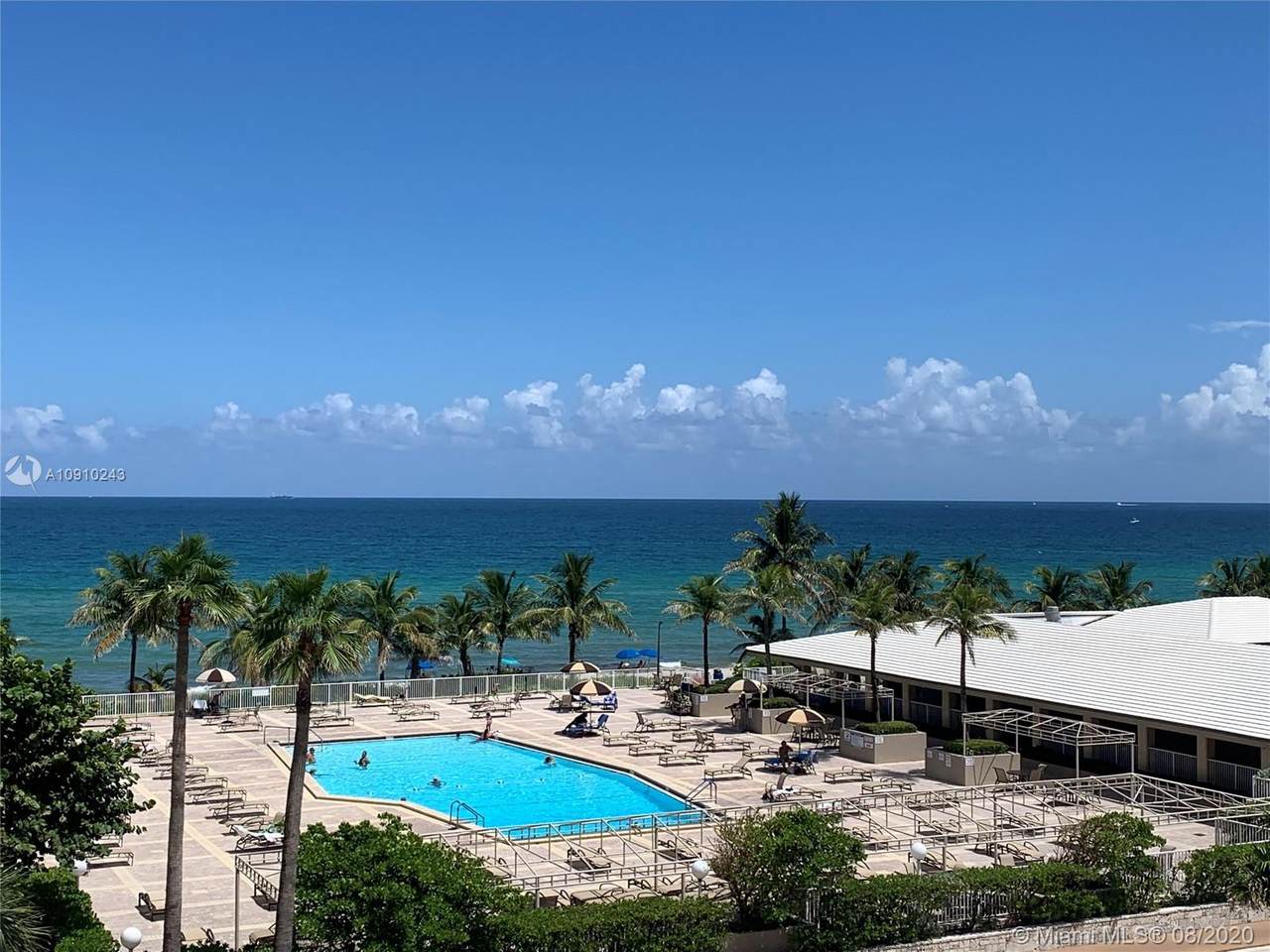 1950 Ocean Dr - Photo 1