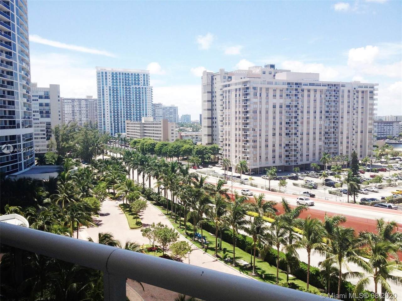1800 Ocean Dr - Photo 1