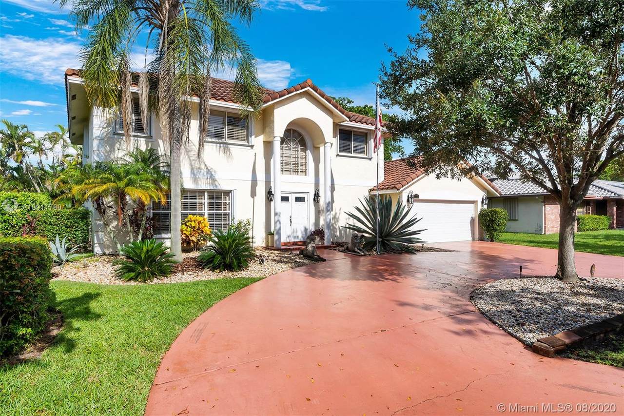 4957 48th Ave - Photo 1
