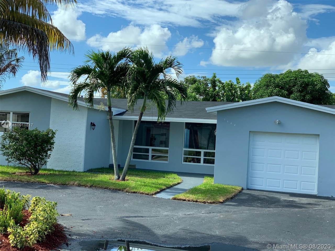 7644 Grandview Blvd - Photo 1