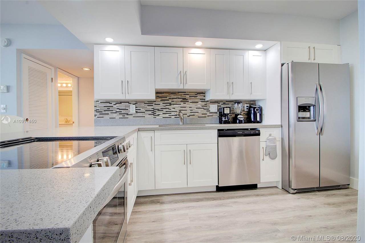 20335 Country Club Dr - Photo 1