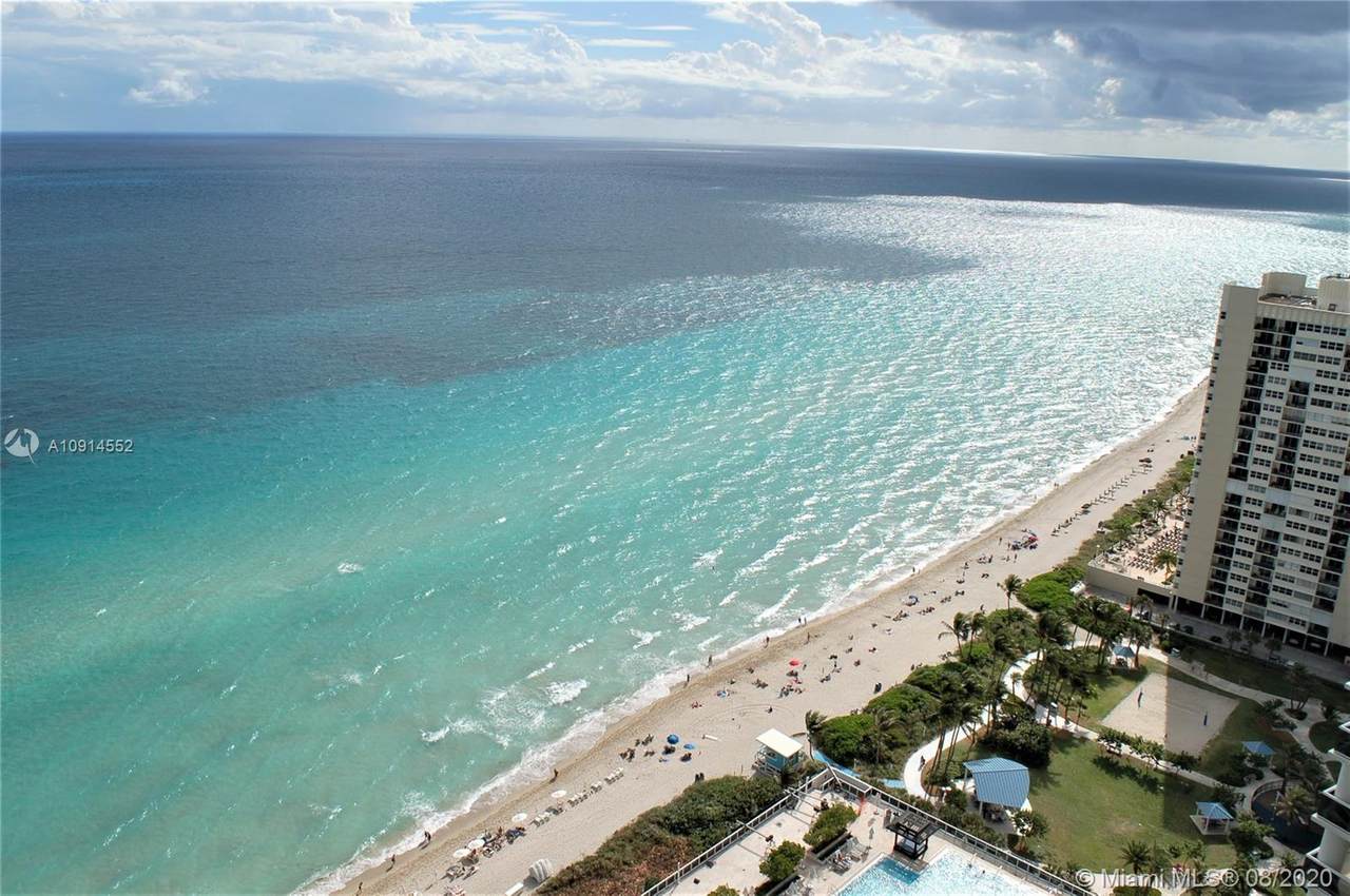 1830 Ocean Dr - Photo 1
