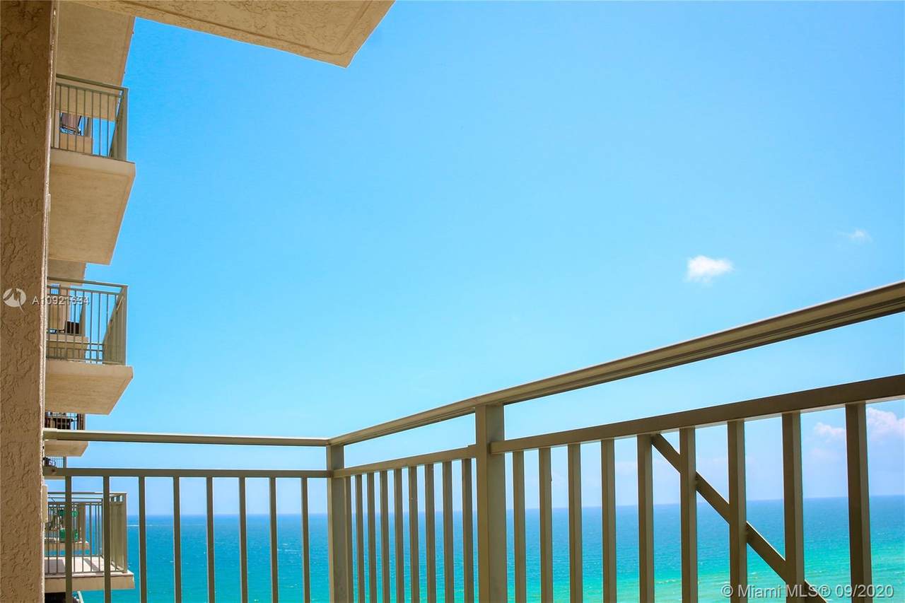 2080 Ocean Dr - Photo 1