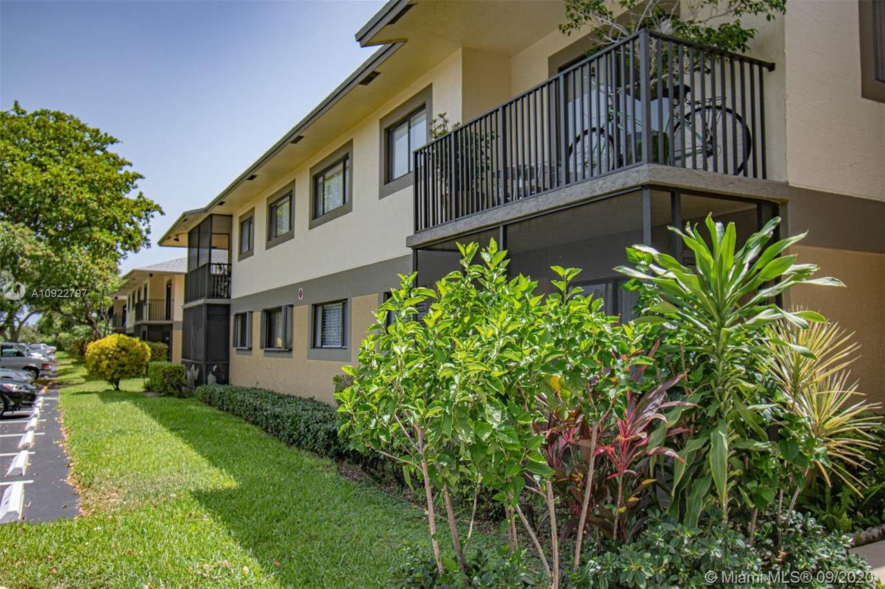 632 Trace Cir - Photo 1