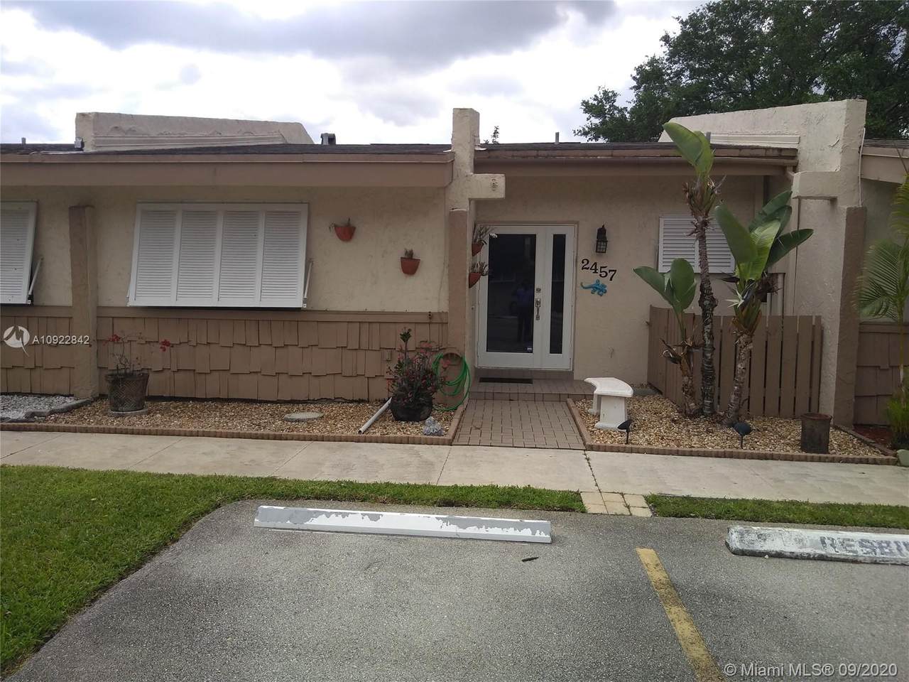 2457 37th Ave - Photo 1