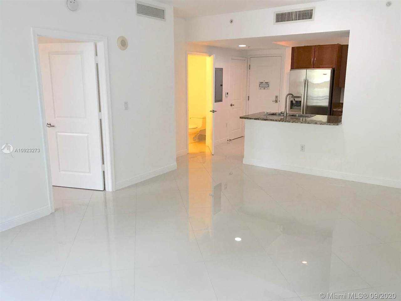 400 Federal Hwy - Photo 1