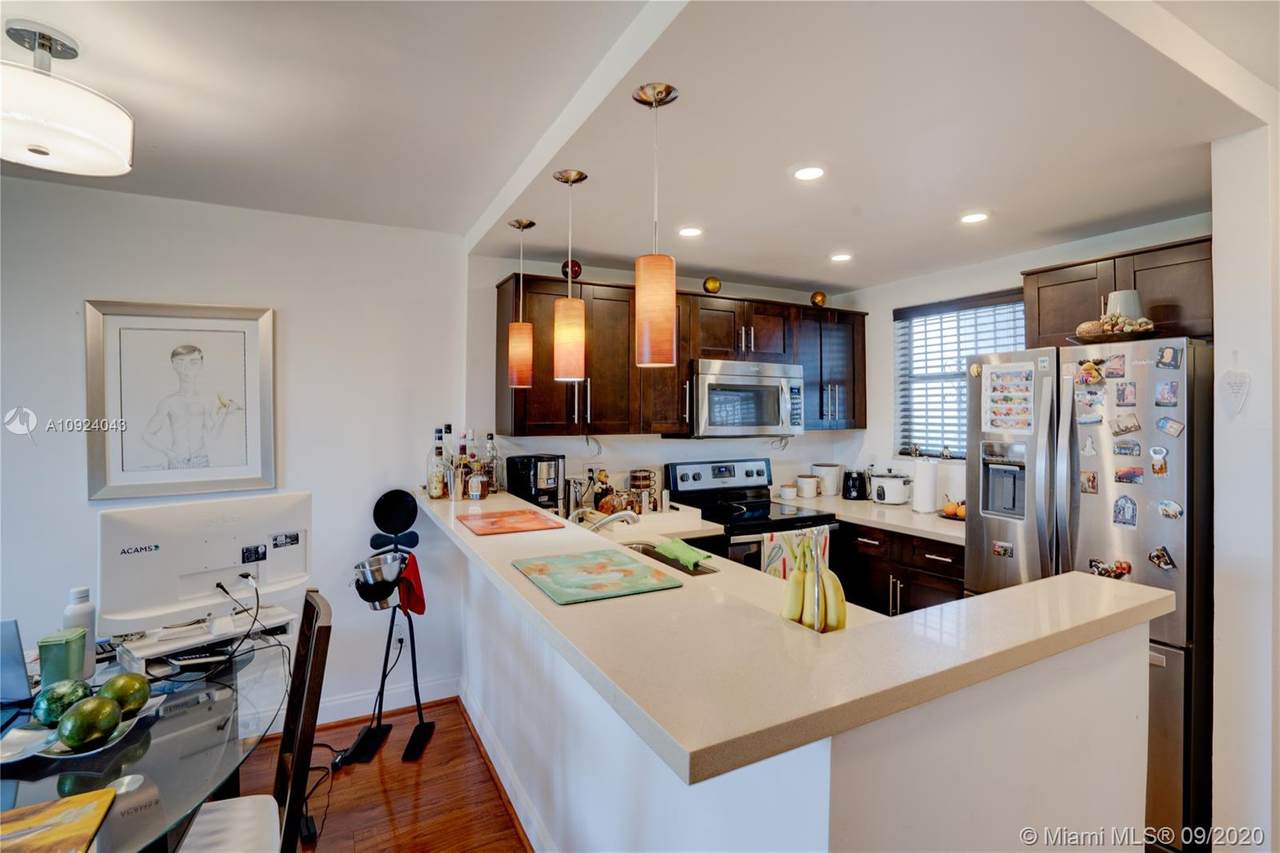 2950 3rd Ave - Photo 1