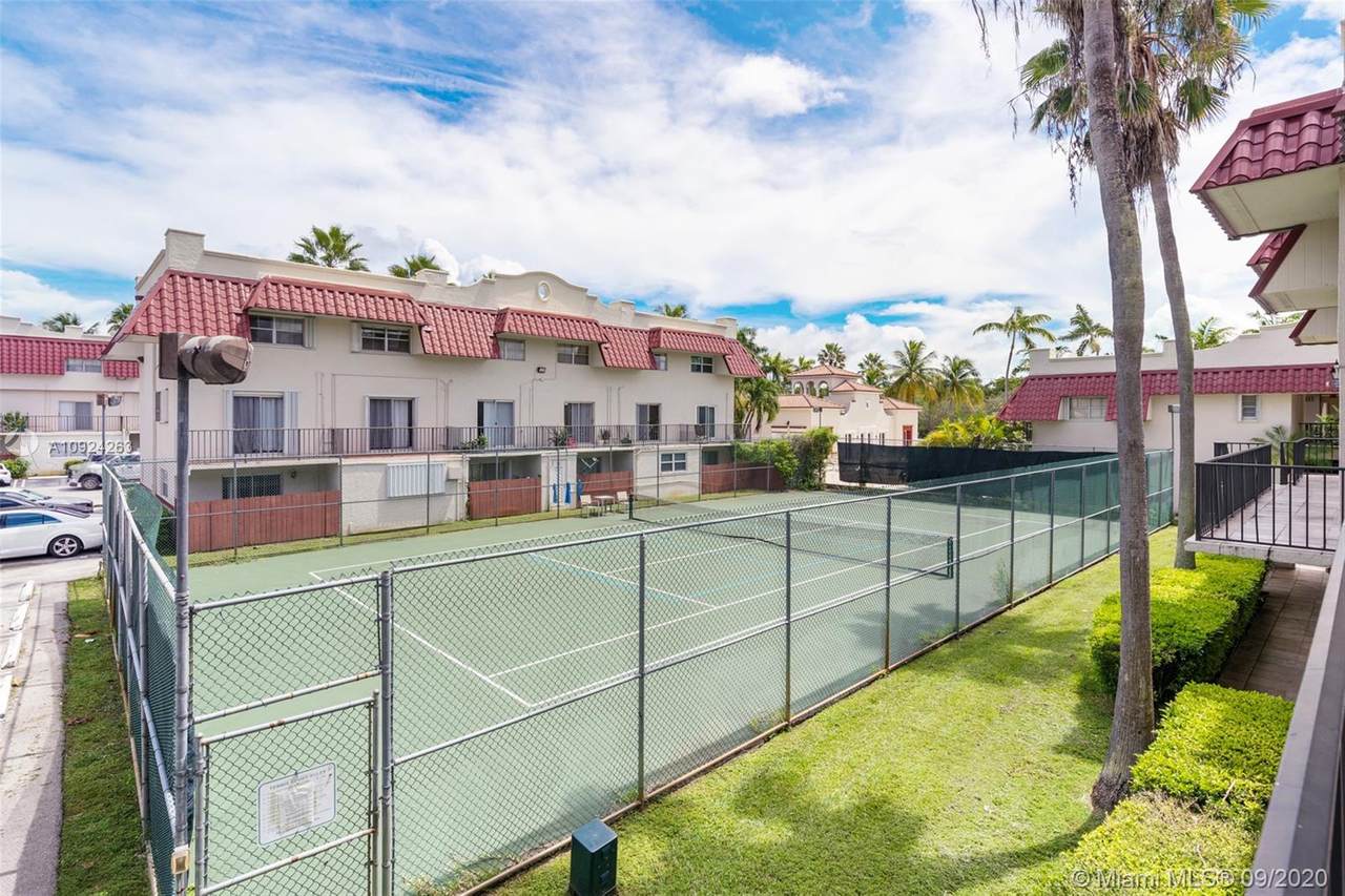 6709 Kendall Dr - Photo 1