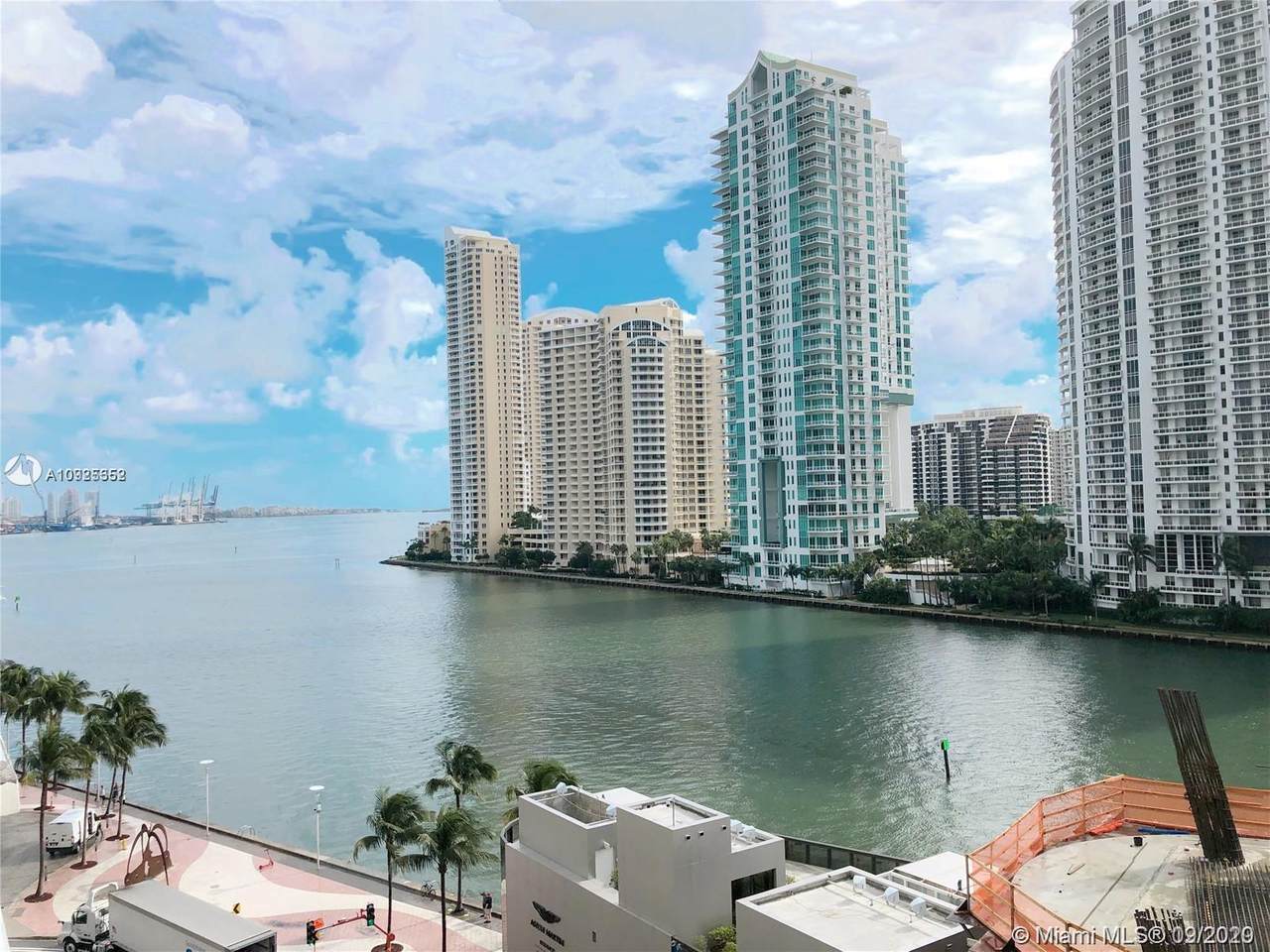 300 Biscayne Blvd - Photo 1