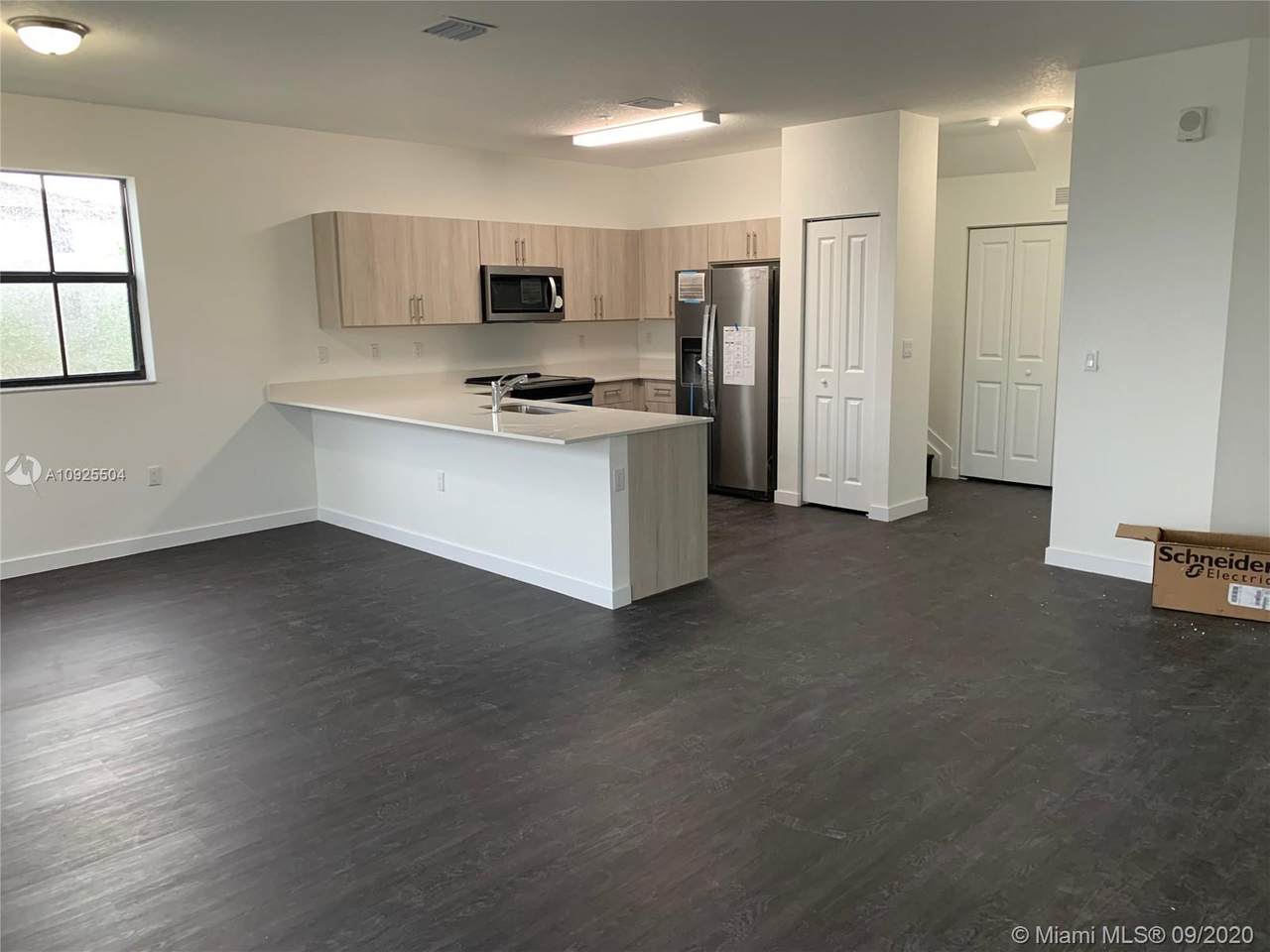 15650 136th Street - Photo 1