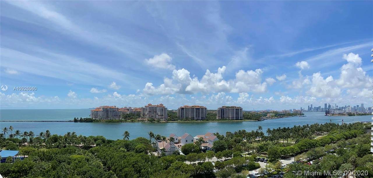 100 Pointe Dr - Photo 1