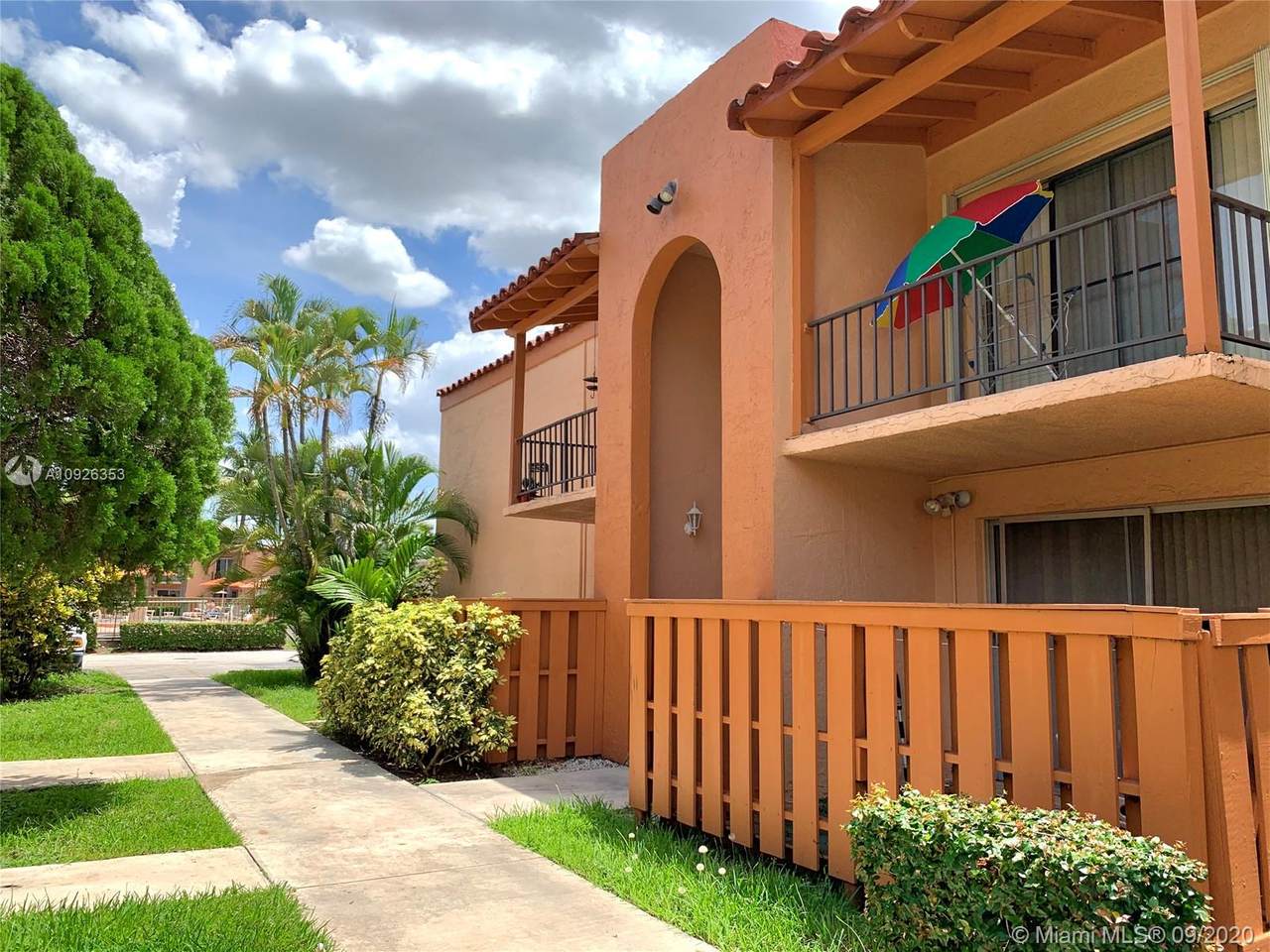 7231 Miami Lakes Dr - Photo 1
