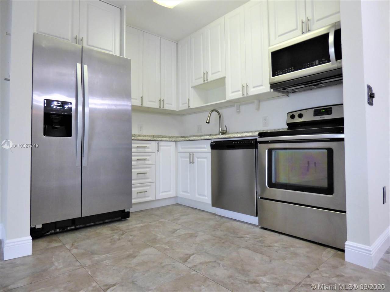 9725 Hammocks Blvd - Photo 1