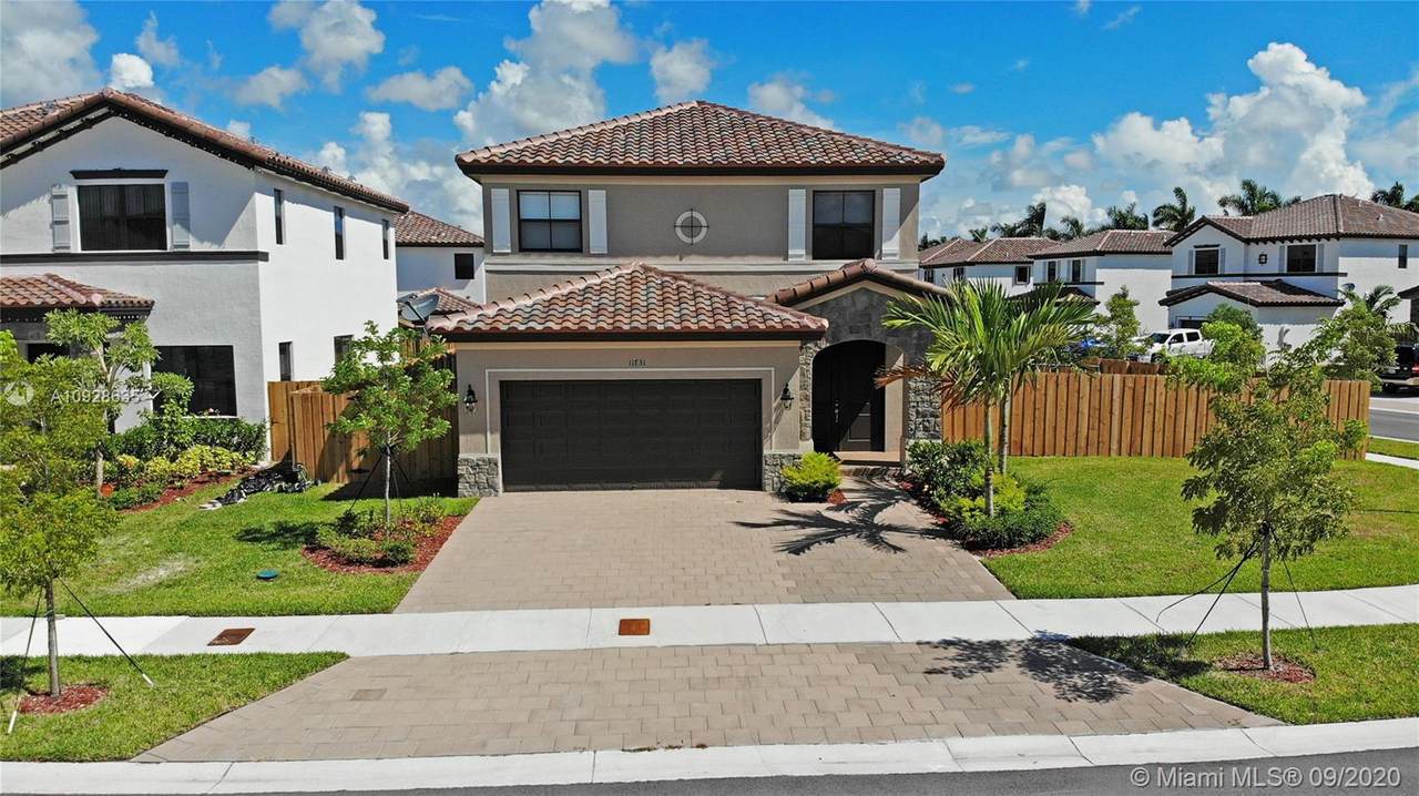 11731 250th St - Photo 1