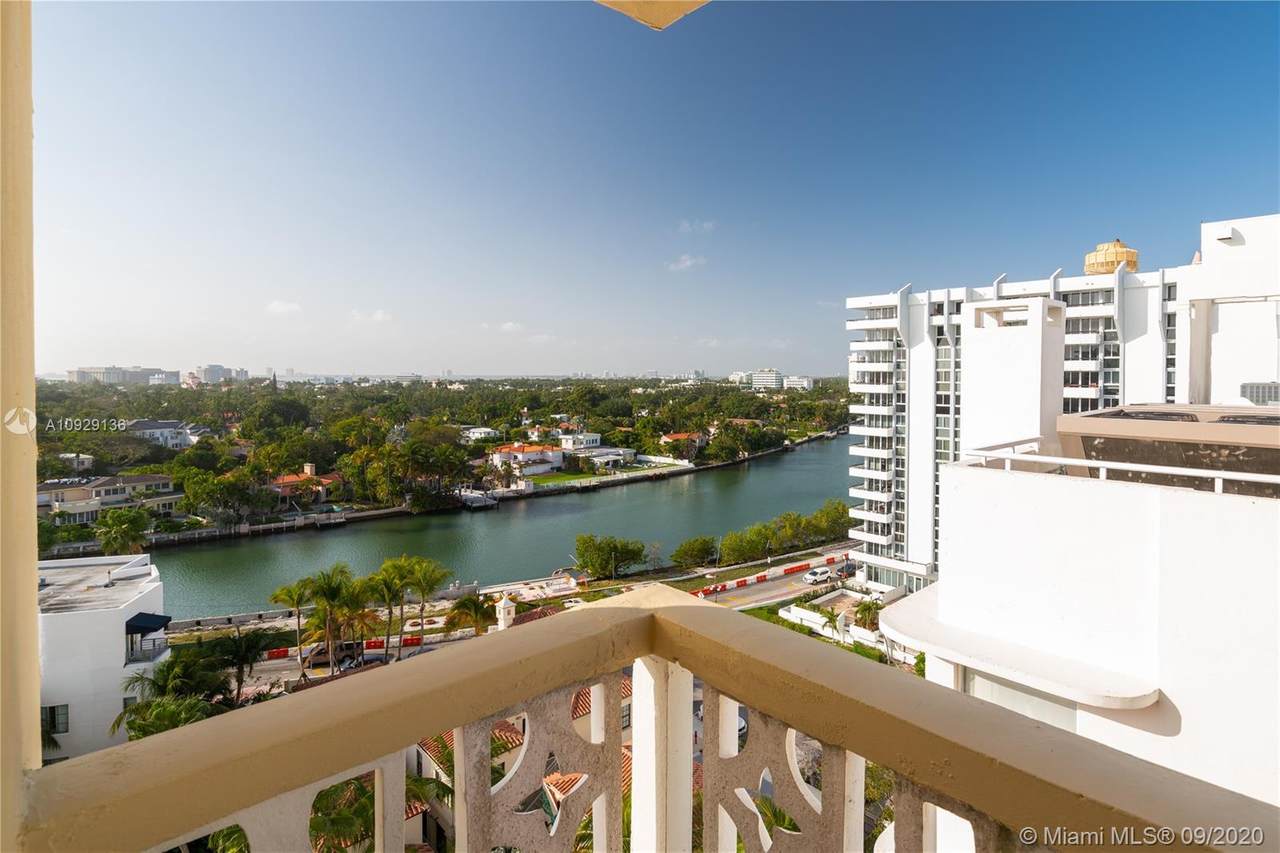 3100 Collins Ave - Photo 1