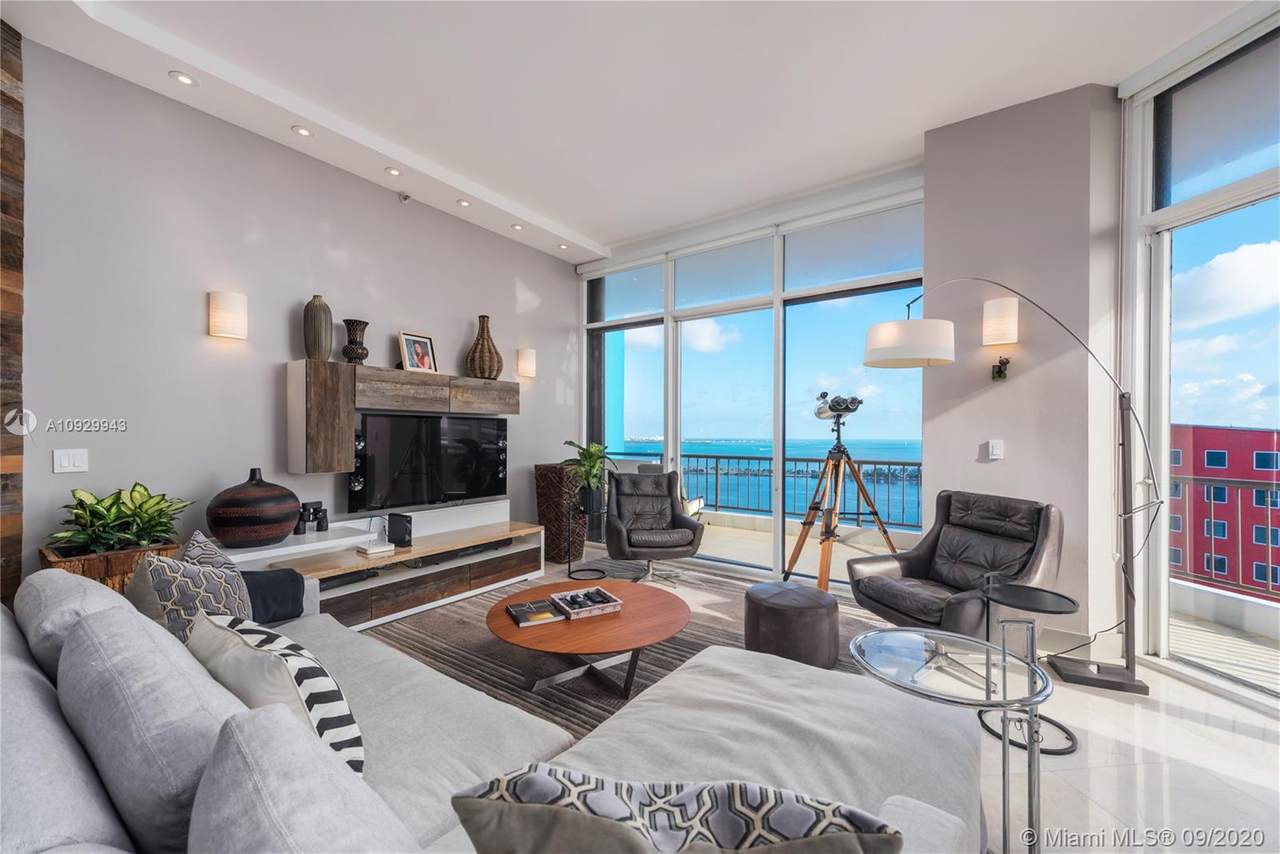 1581 Brickell Ave - Photo 1