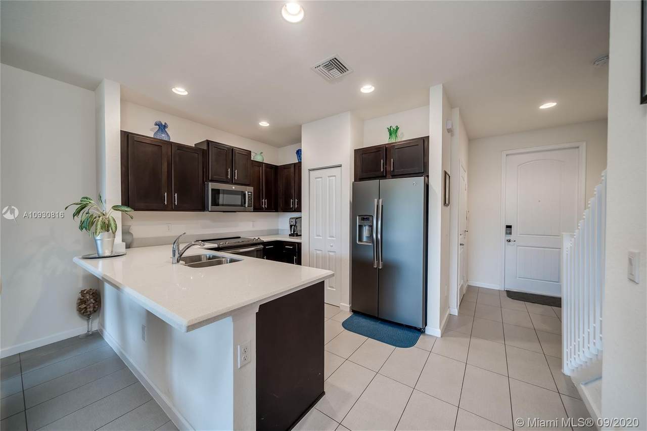 4204 Dixie Hwy - Photo 1