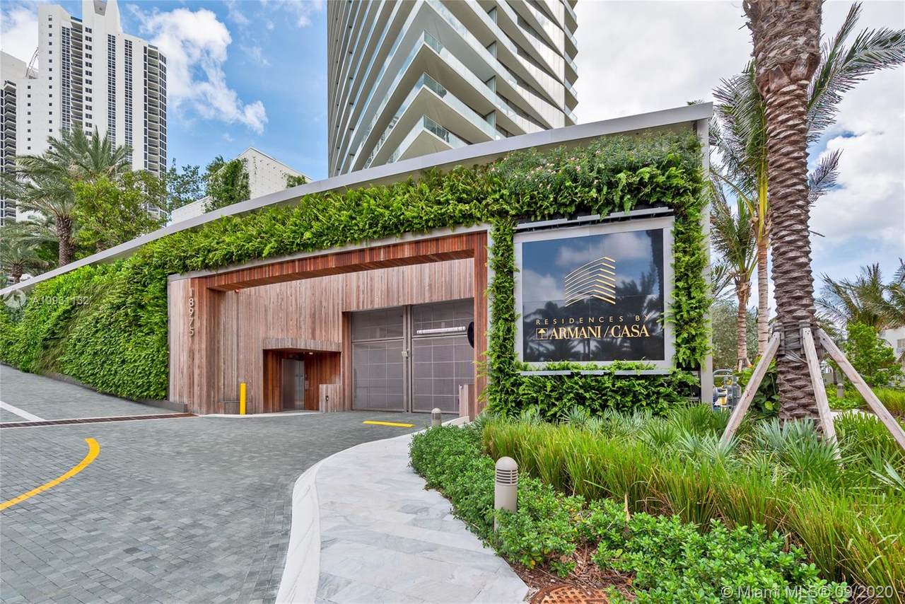 18975 Collins Ave - Photo 1
