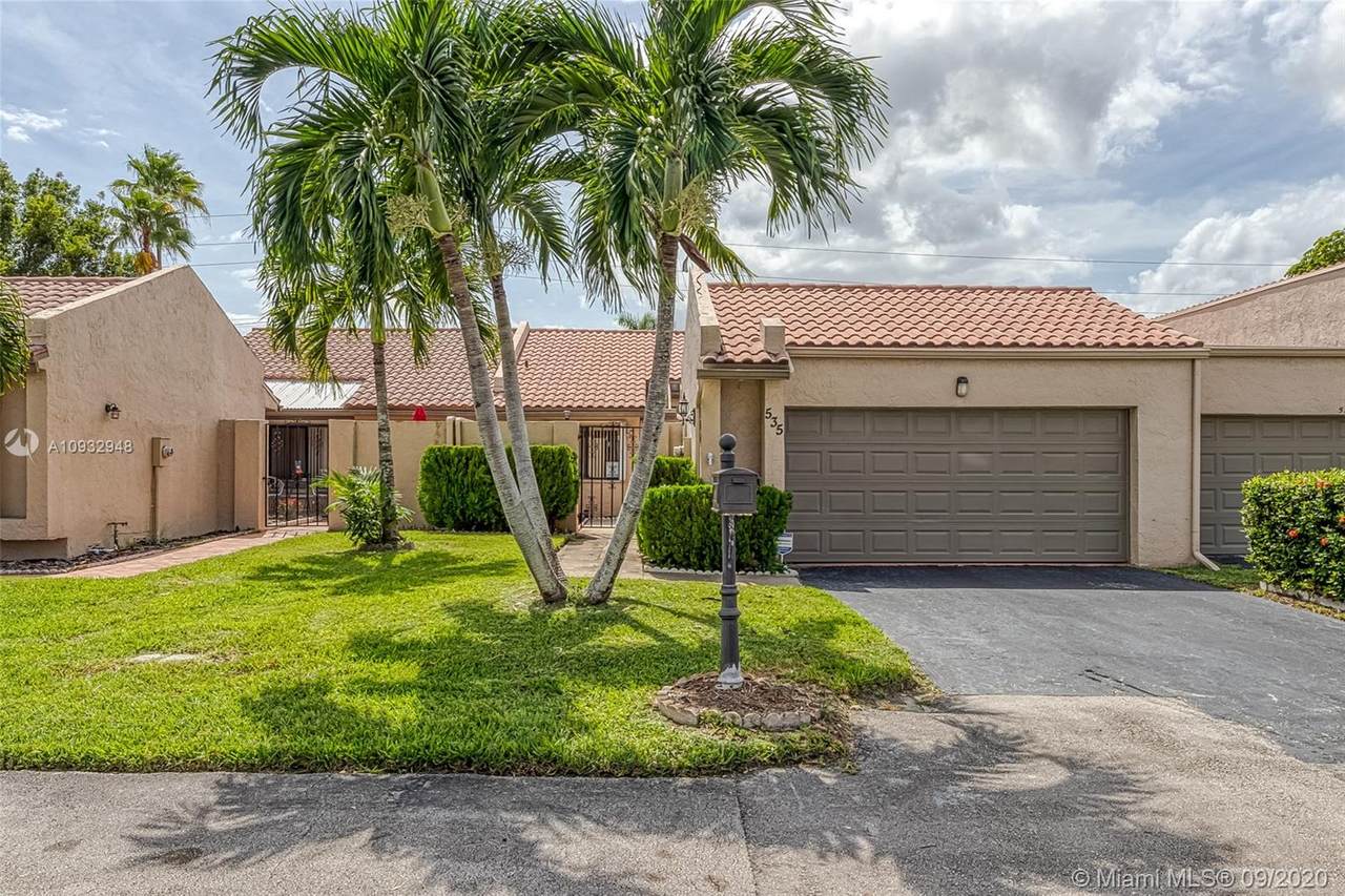 535 Patio Village Way - Photo 1