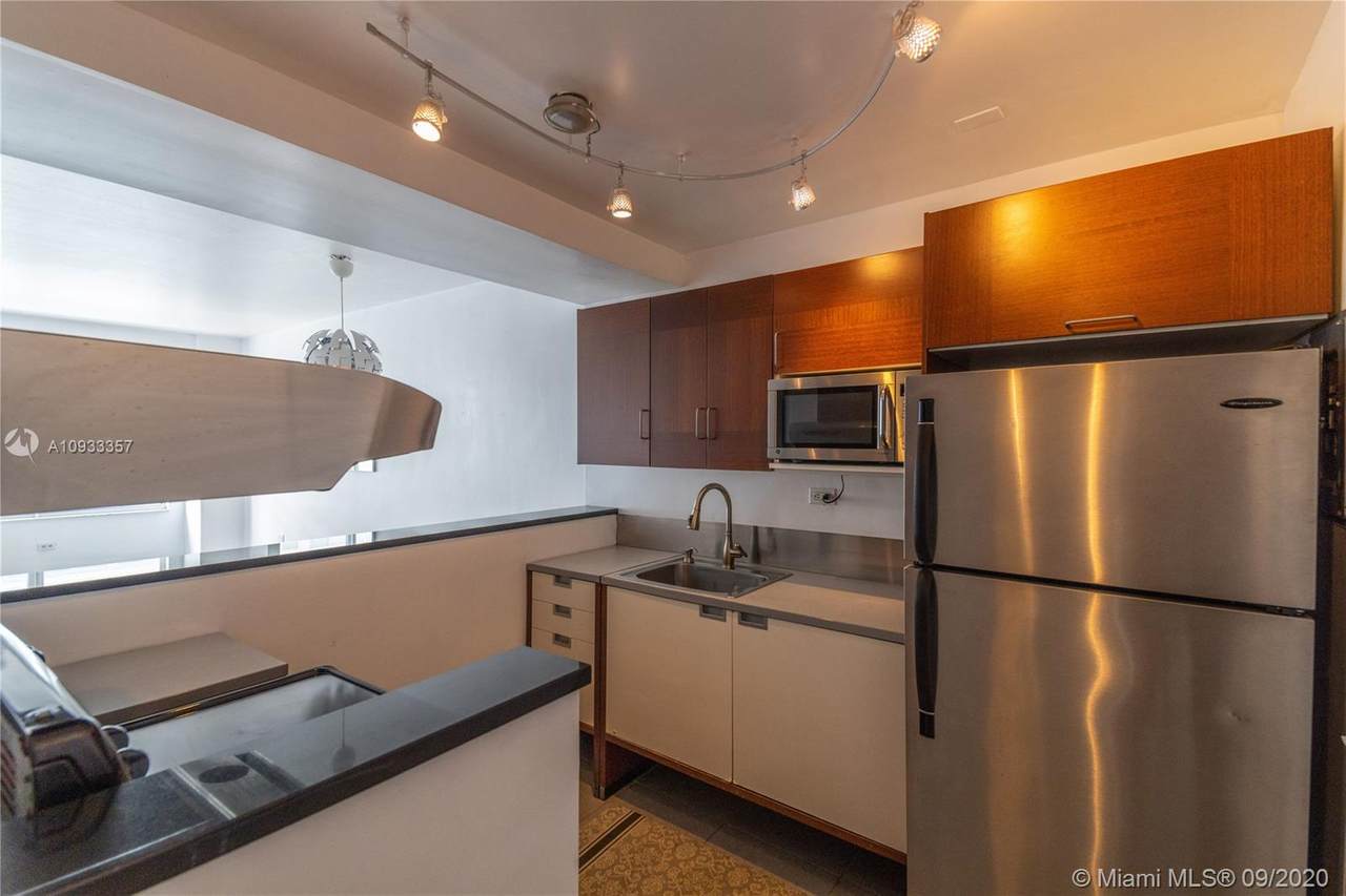 1250 West Ave - Photo 1