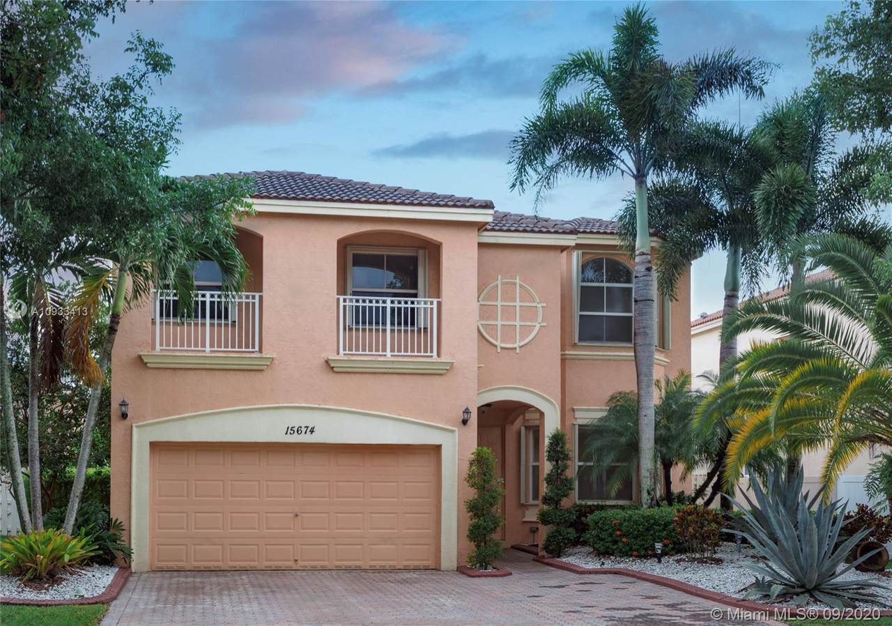 15674 53rd Ct - Photo 1