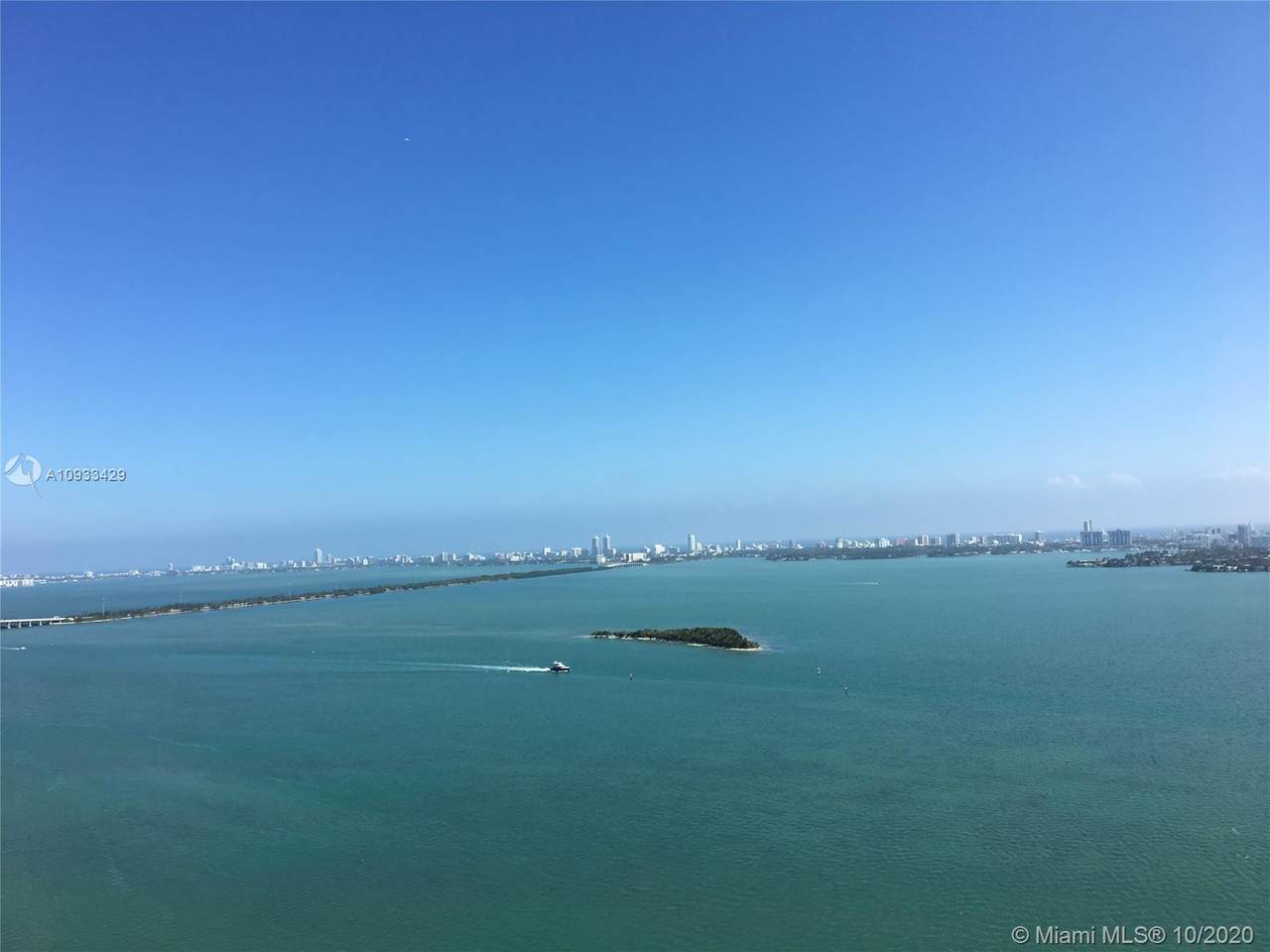 1900 Bayshore Dr - Photo 1