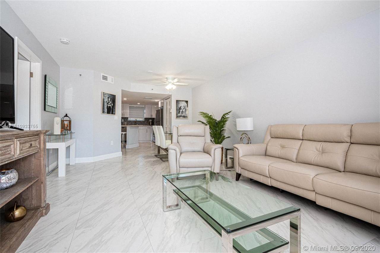 17801 Bay Rd - Photo 1