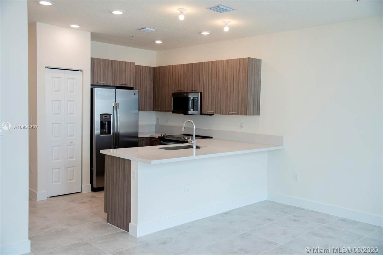 6420 102 Path - Photo 1