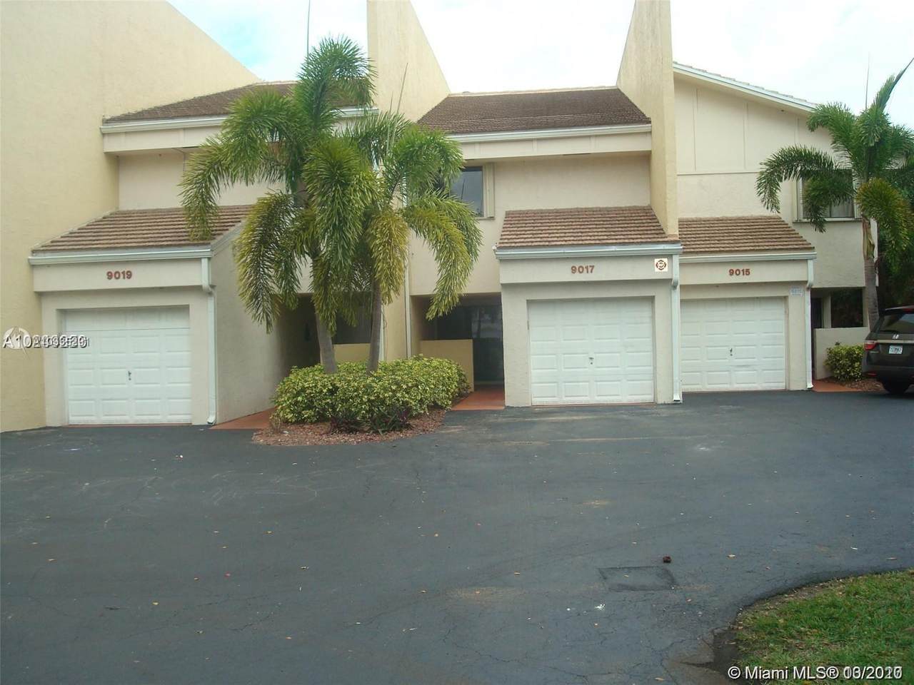 9017 38th Dr - Photo 1