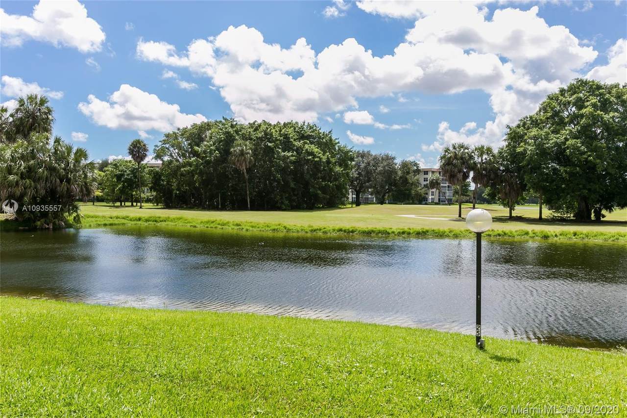 3510 Oaks Way - Photo 1