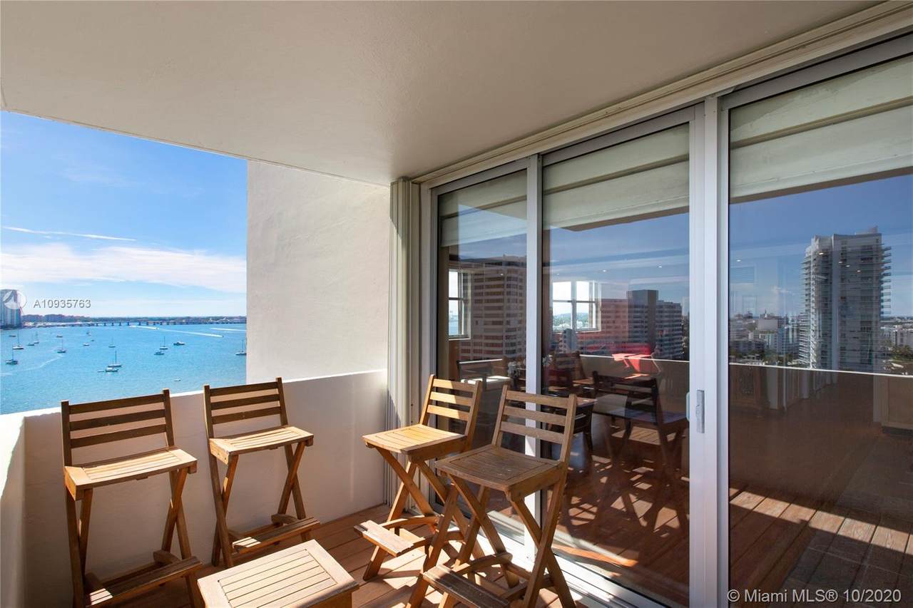 5 Island Ave - Photo 1