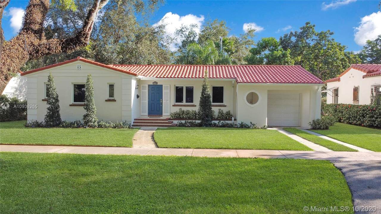 750 Malaga Ave - Photo 1