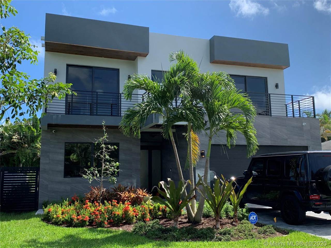 409 17th Ave - Photo 1