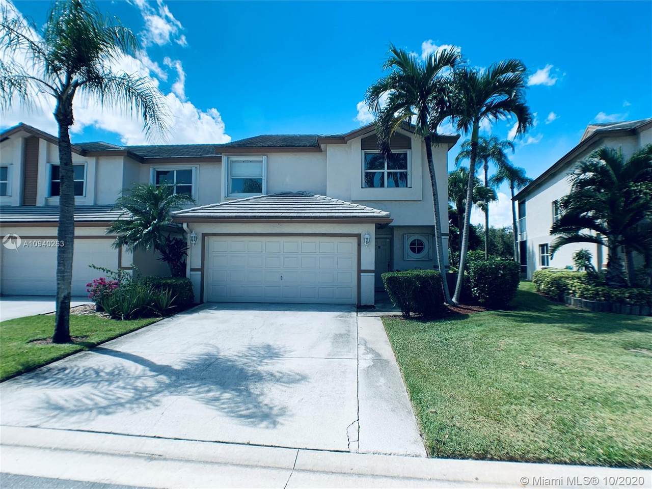 7721 Stone Harbour Dr - Photo 1
