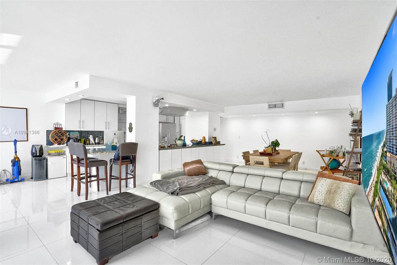 1890 Ocean Dr - Photo 1