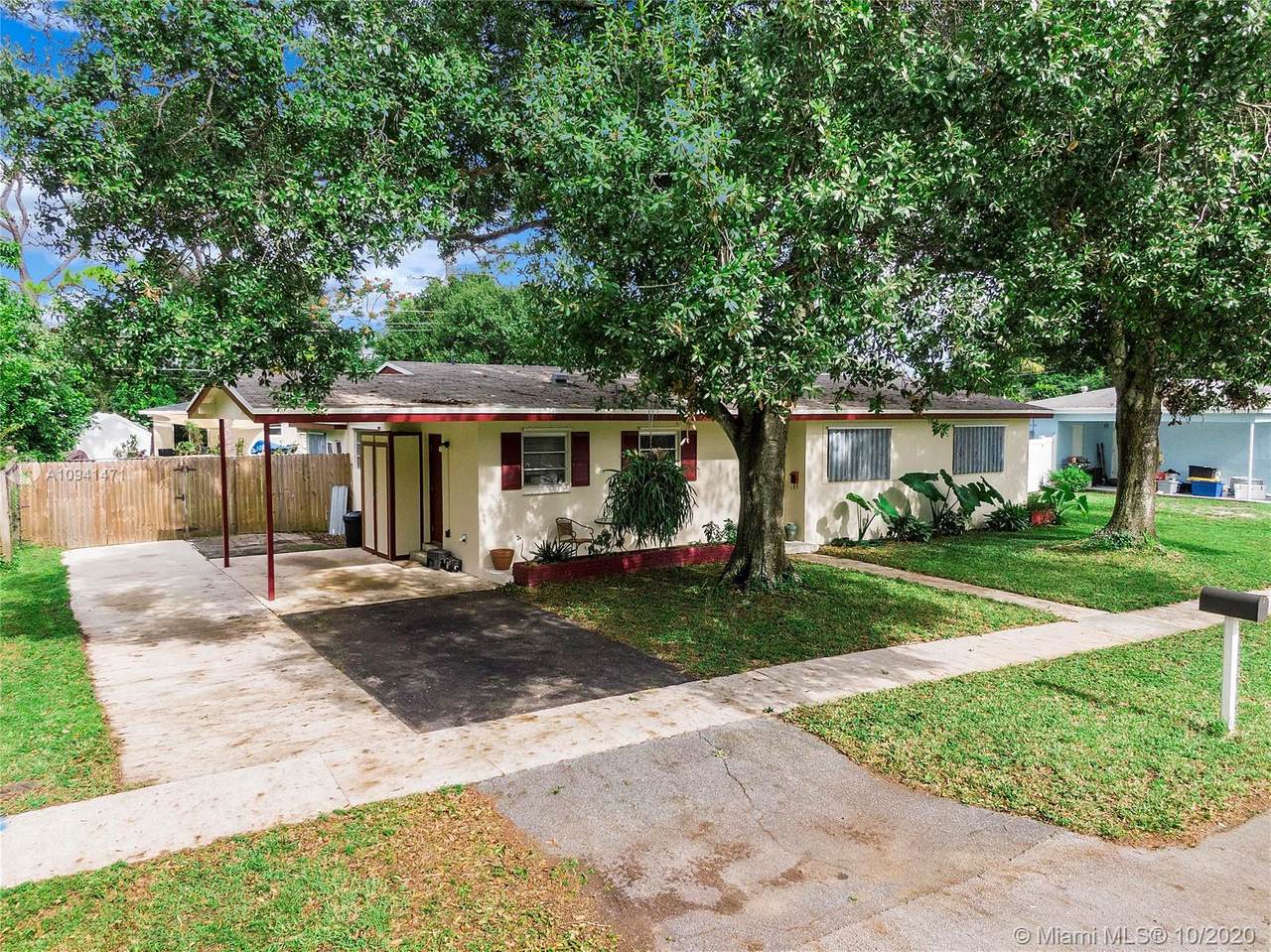 1048 47th Ave - Photo 1