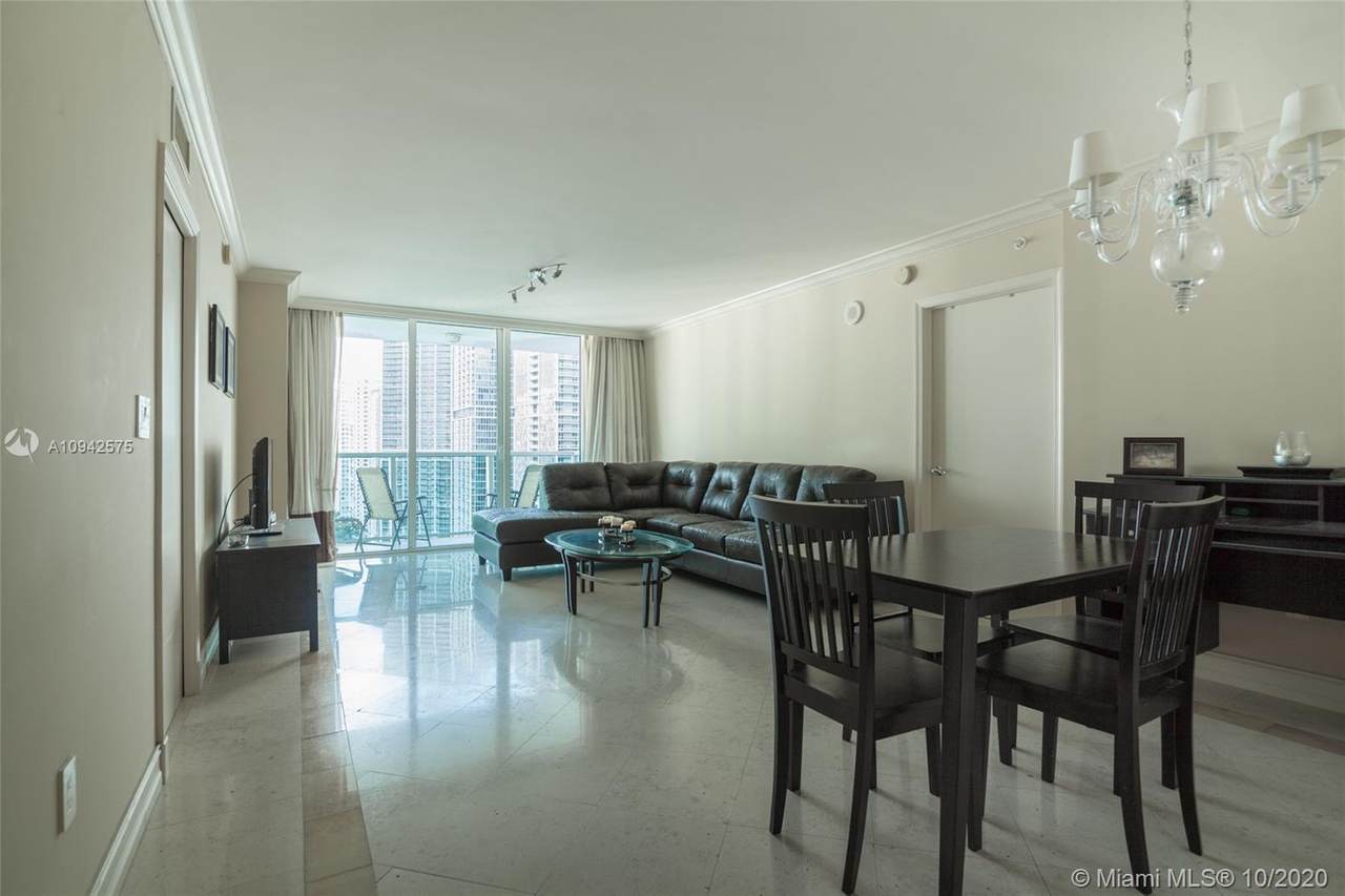 31 5TH STREET - Photo 1