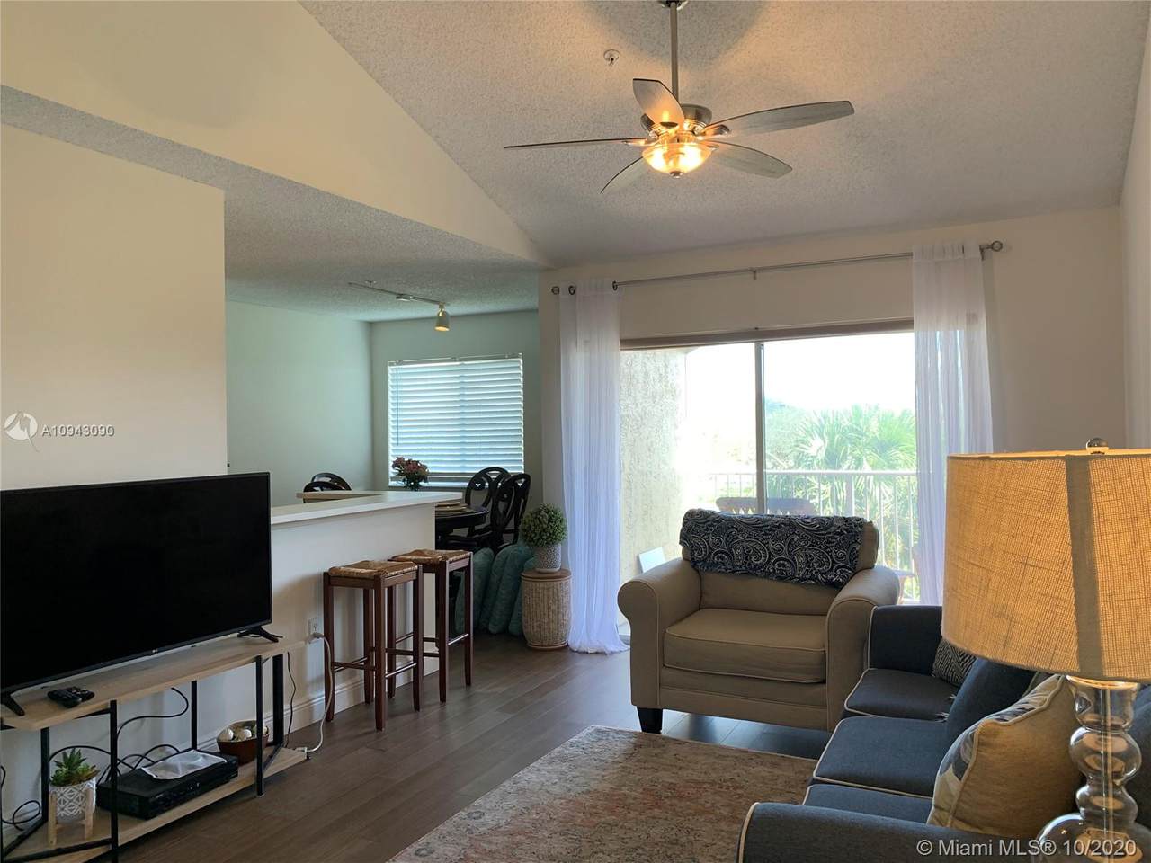 254 Village Blvd - Photo 1
