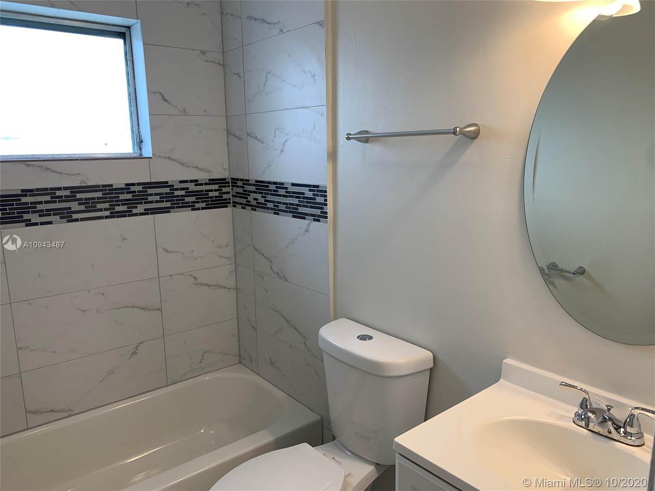 2150 Madison St - Photo 1