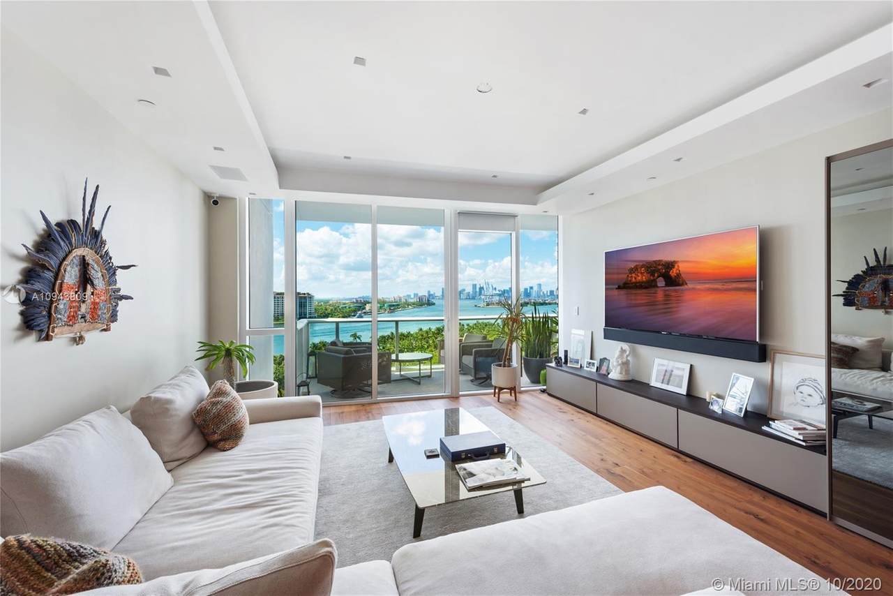100 Pointe Dr - Photo 1