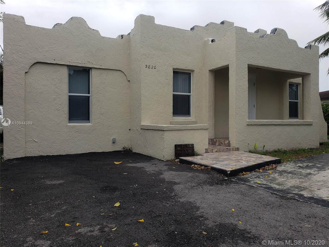5820 Grant St - Photo 1
