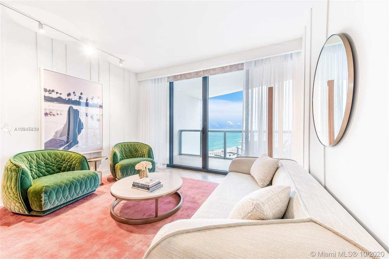 2201 Collins Ave - Photo 1