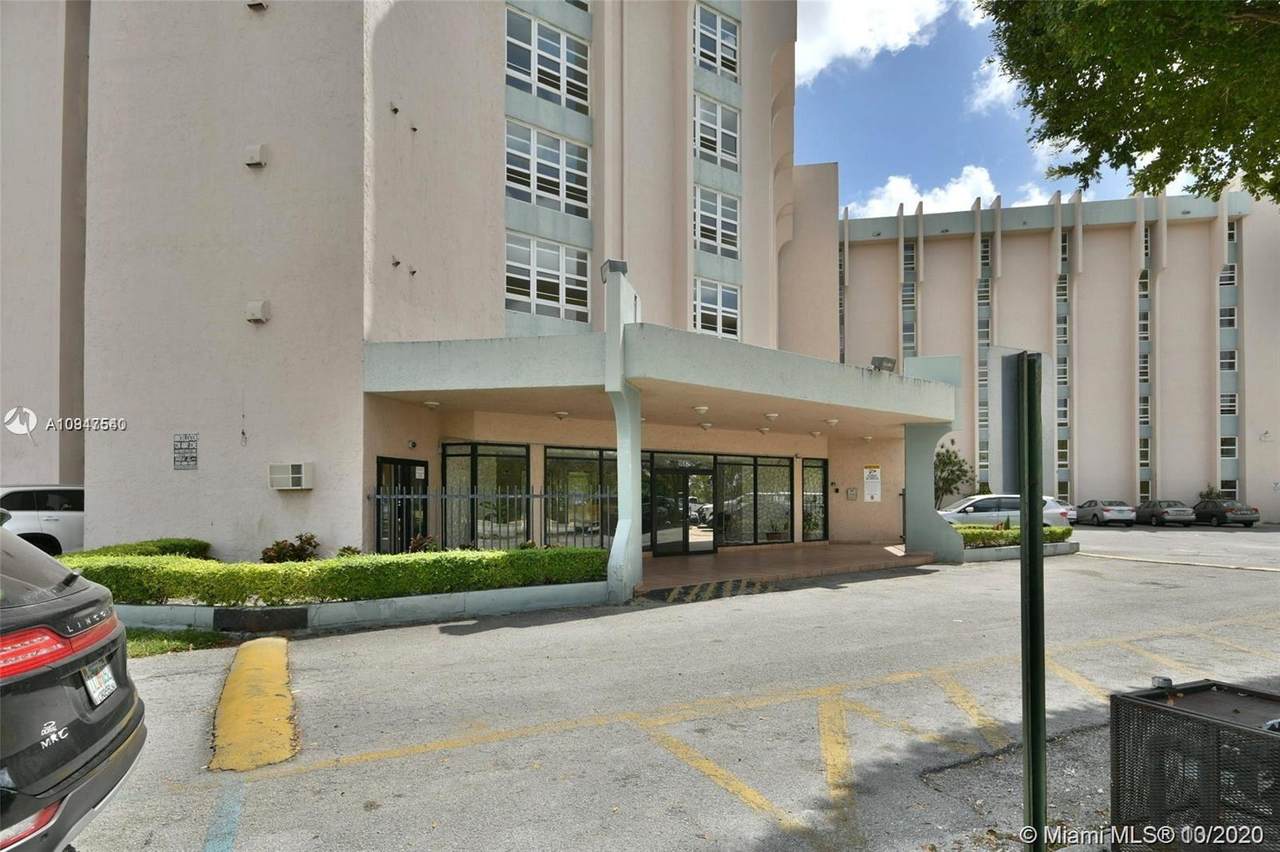 9682 Fontainebleau Blvd - Photo 1