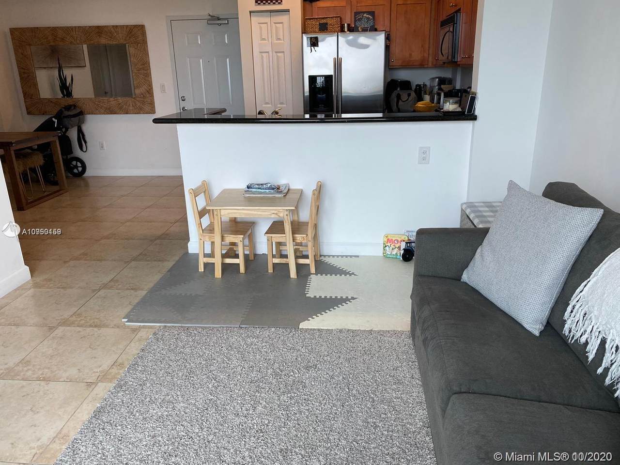 1723 2nd Ave - Photo 1