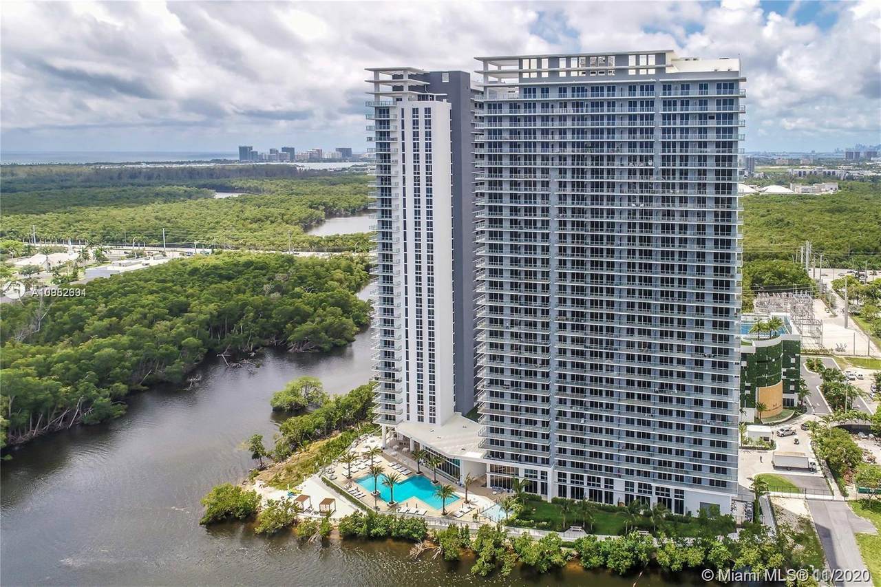 16385 Biscayne Blvd - Photo 1