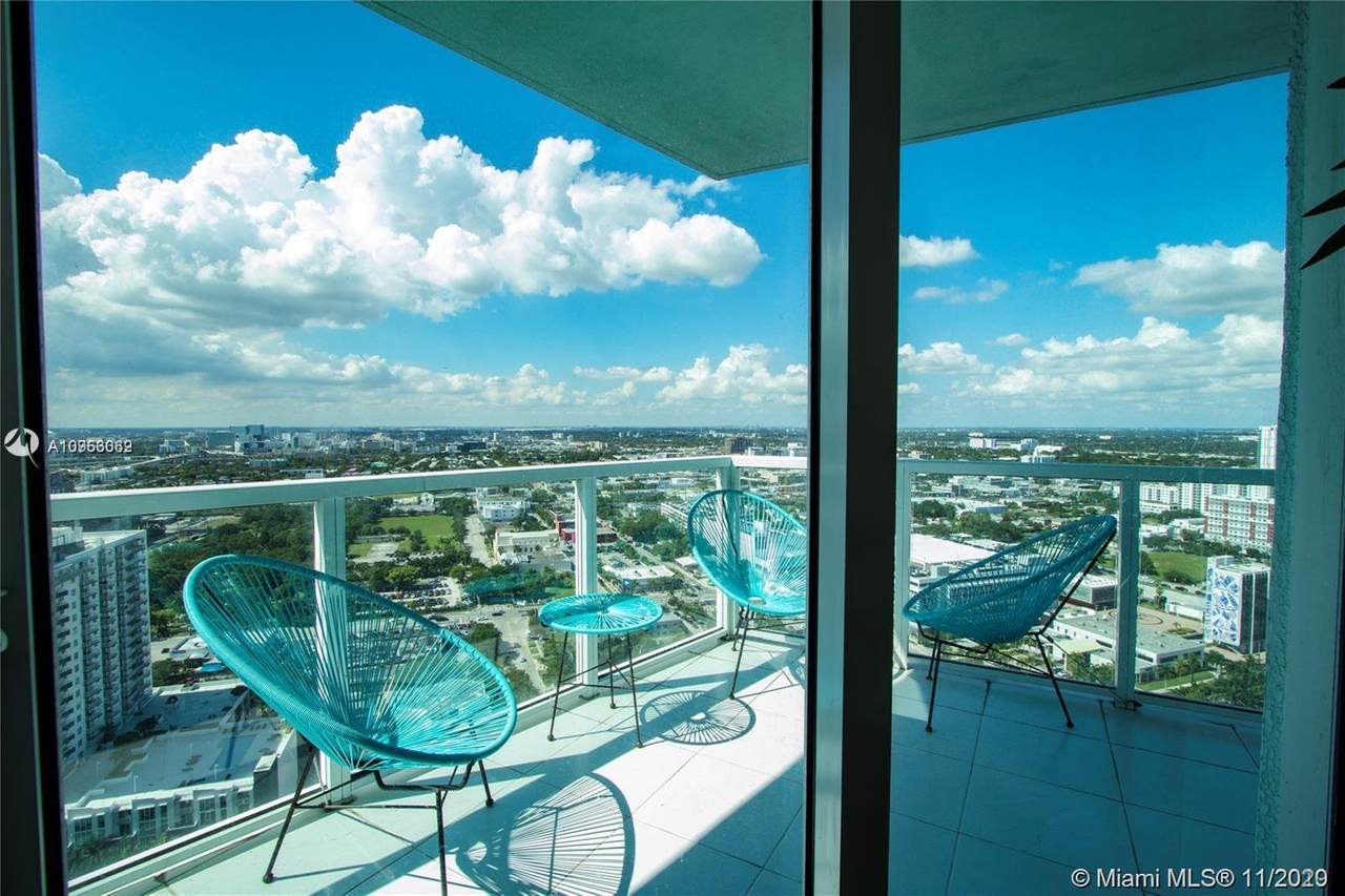 1900 Bayshore Dr - Photo 1
