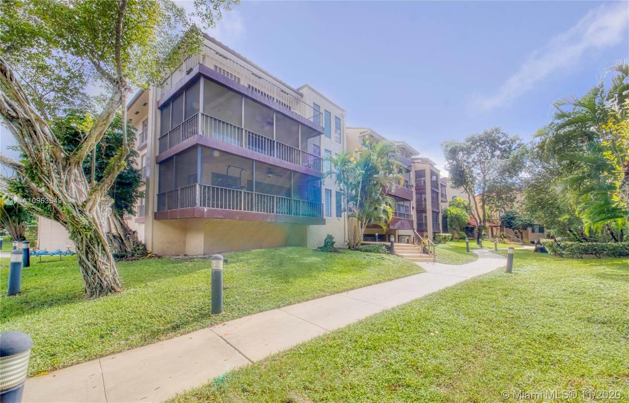 6010 Falls Cir Dr - Photo 1