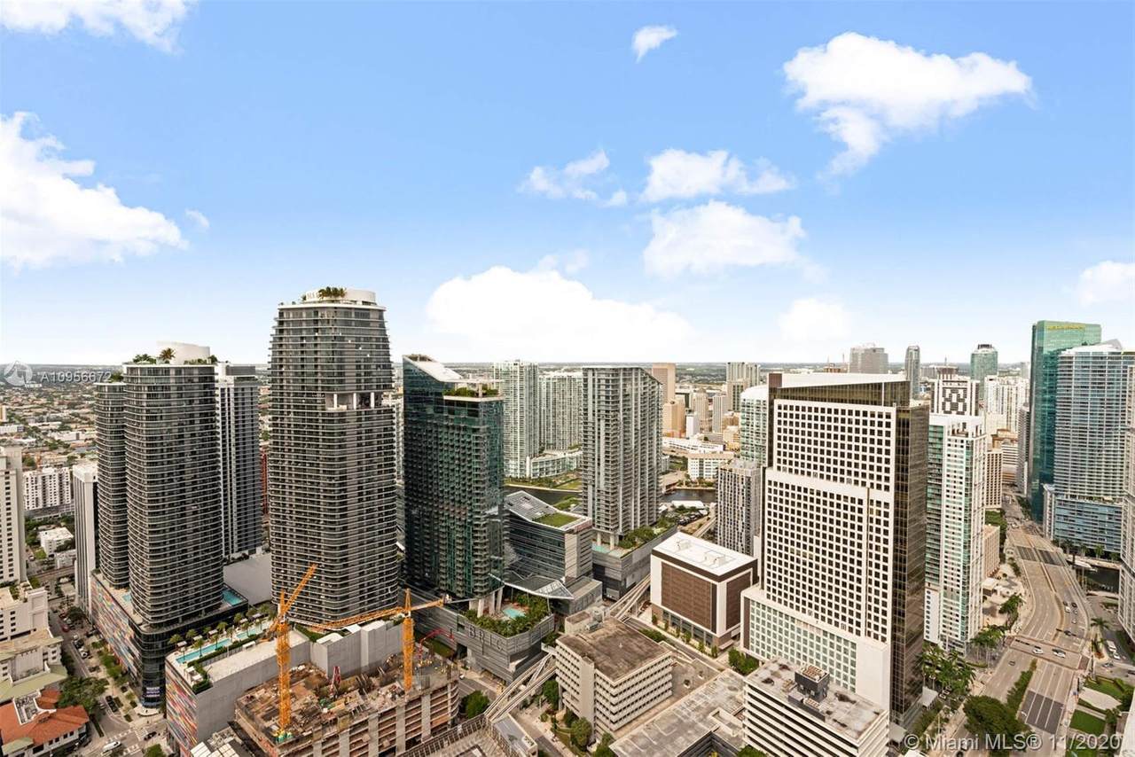 950 Brickell Bay Dr - Photo 1